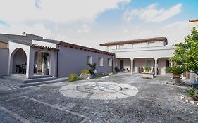 Domo San Leone Uta